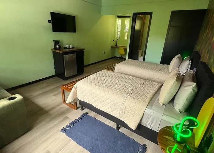 Hotel Parti Gras Hotel&villas En Playa Potrero (Guanacaste)