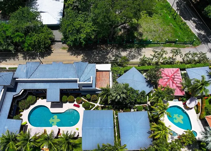 Parti Gras Hotel&villas En Playa Potrero (Guanacaste)